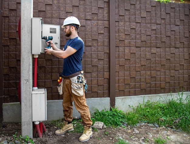 Borne de recharge 3KW/7,4KW Monophasée - Borneplus - Constructeur